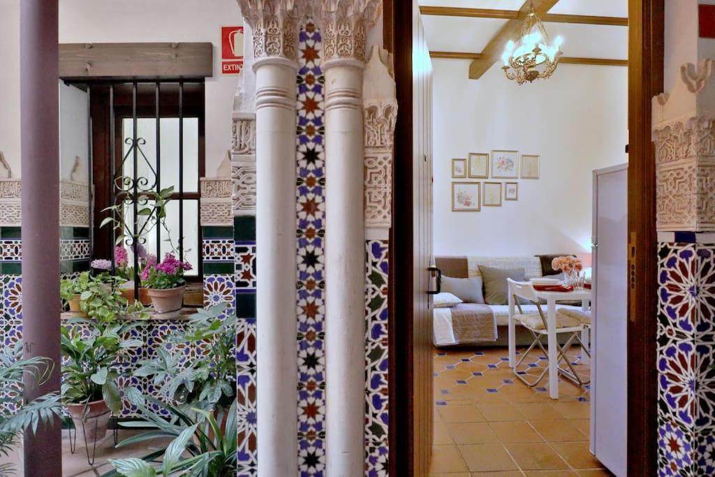 Horno24, Alojamiento Con Patio Andaluz, Tipico De 科爾多瓦 外观 照片