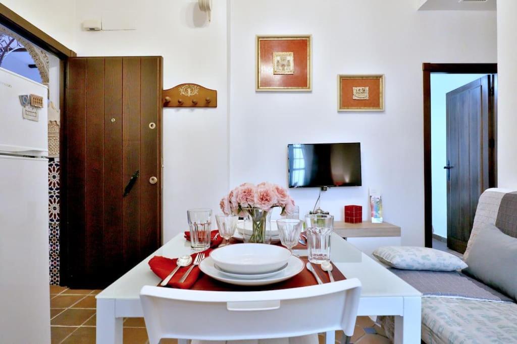Horno24, Alojamiento Con Patio Andaluz, Tipico De 科爾多瓦 外观 照片