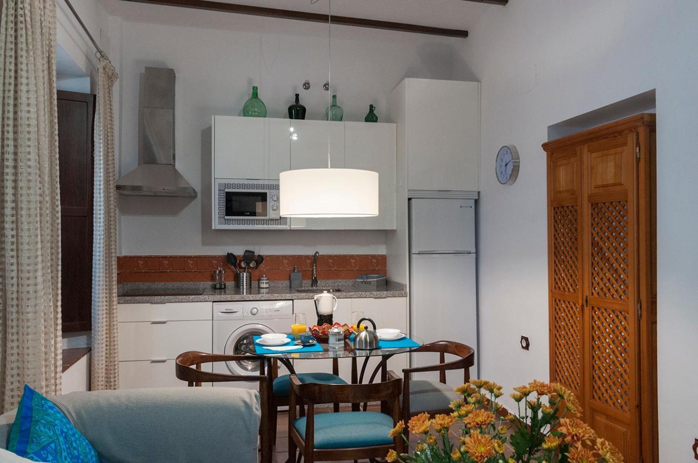 Horno24, Alojamiento Con Patio Andaluz, Tipico De 科爾多瓦 外观 照片