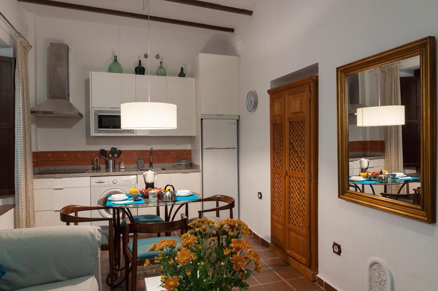 Horno24, Alojamiento Con Patio Andaluz, Tipico De 科爾多瓦 外观 照片